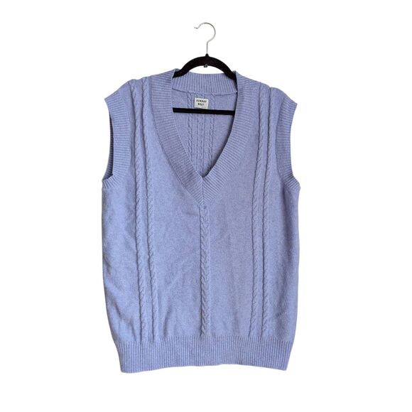 Aritzia Sunday Best Winston sweater vest medium - Picture 1 of 5